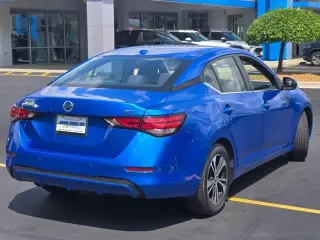 Nissan Sentra 2023 SV Sedán 4 puertas