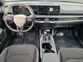 Kia K4 2025 GT-Line 4dr Sedán