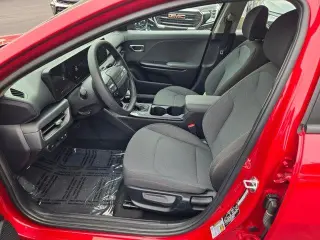 Kia K4 2025 LXS 4dr Sedán