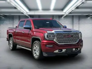 GMC Sierra 1500 2018 4x4 Denali Cabina Crew 4 puertas 5.8 ft. SB