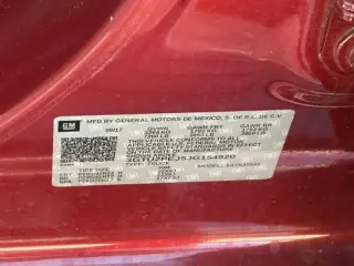 GMC Sierra 1500 2018 4x4 Denali Cabina Crew 4 puertas 5.8 ft. SB