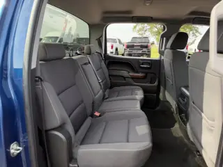 GMC Sierra 1500 2016 4x4 SLE 4dr Crew Cab 5.8 ft. SB