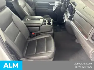 GMC Sierra 1500 2025 4x2 SLT 4dr Crew Cab 5.8 ft. SB