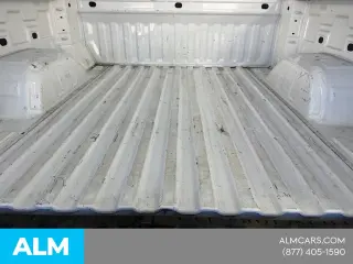 GMC Sierra 1500 2025 4x2 SLT 4dr Crew Cab 5.8 ft. SB