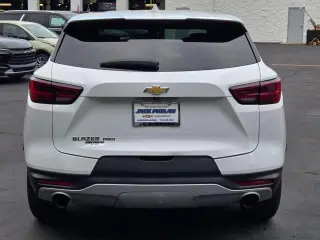 Chevrolet Blazer 2023 AWD LT SUV de 4 puertas con 2LT