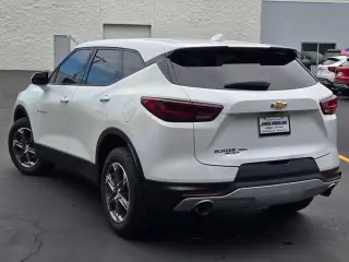 Chevrolet Blazer 2023 AWD LT SUV de 4 puertas con 2LT