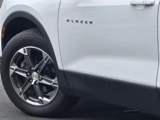 Chevrolet Blazer 2023 AWD LT SUV de 4 puertas con 2LT