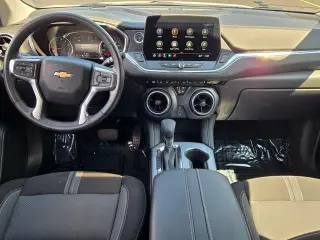 Chevrolet Blazer 2025 LT 4dr SUV con 2LT