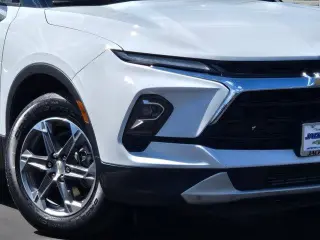 Chevrolet Blazer 2025 LT 4dr SUV con 2LT