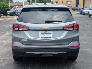 Chevrolet Equinox 2024 LT 4dr SUV con 1LT