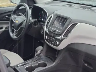 Chevrolet Equinox 2024 LT 4dr SUV con 1LT