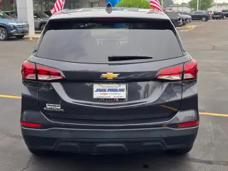 Chevrolet Equinox 2022 LS 4dr SUV con 1LS