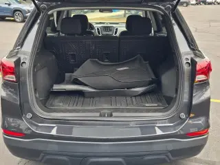Chevrolet Equinox 2022 LS 4dr SUV con 1LS