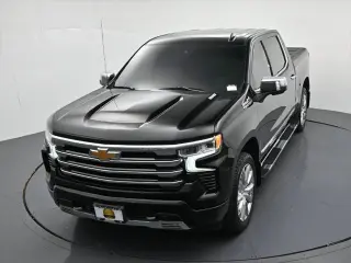 Chevrolet Silverado 1500 2023 4x4 High Country 4dr Crew Cab 5.8 ft. SB