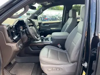 Chevrolet Silverado 1500 2024 4x4 RST 4dr Crew Cab 5.8 ft. SB