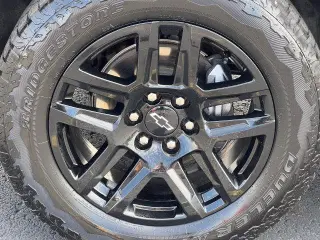 Chevrolet Silverado 1500 2024 4x4 RST 4dr Crew Cab 5.8 ft. SB