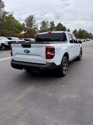 Ford Maverick 2026 AWD Lariat 4dr SuperCrew 4.5 ft. SB
