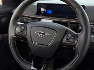 Ford Mustang Mach-E 2023 AWD GT 4dr SUV
