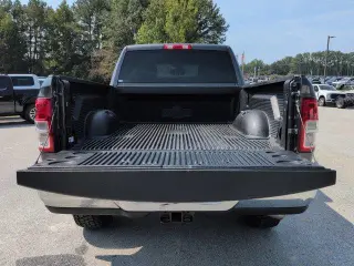 Ram 2500 2022 4x4 Big Horn 4dr Crew Cab 6.3 ft. SB Pickup