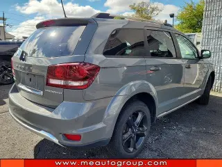 Dodge Journey 2019 Crossroad 4dr SUV
