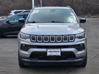 Jeep Compass 2022 4x4 Latitude Lux SUV de 4 puertas