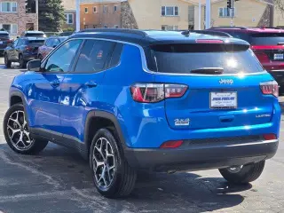 Jeep Compass 2025 4x4 Limited 4dr SUV