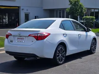 Toyota Corolla 2016 S 4dr Sedán