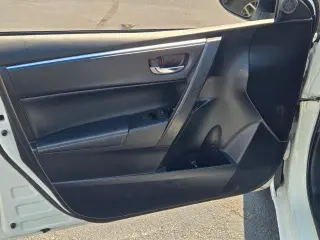 Toyota Corolla 2016 S 4dr Sedán