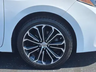 Toyota Corolla 2016 S 4dr Sedán