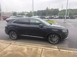 Lincoln Nautilus 2023 AWD Reserve SUV de 4 puertas