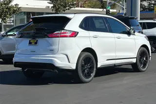 Ford Edge 2024 AWD SE 4dr SUV