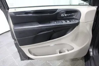 Dodge Grand Caravan 2019 SXT 4dr Mini-Van