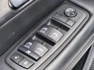 Chrysler Pacifica 2025 Select 4dr Mini-Van