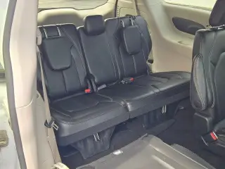 Chrysler Pacifica 2024 Touring L 4dr Mini-Van