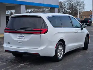 Chrysler Pacifica 2024 Touring L 4dr Mini-Van