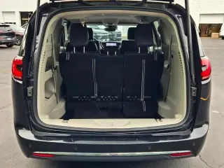 Chrysler Pacifica 2024 Touring L 4dr Mini-Van