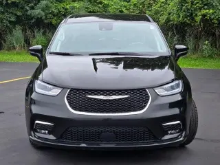 Chrysler Pacifica 2024 Touring L 4dr Mini-Van