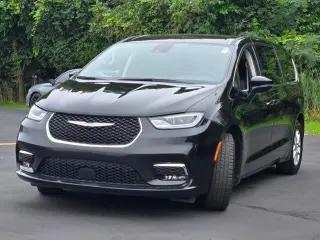 Chrysler Pacifica 2024 Touring L 4dr Mini-Van