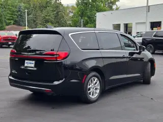 Chrysler Pacifica 2024 Touring L 4dr Mini-Van