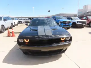 Dodge Challenger 2016 SXT 2dr Coupe