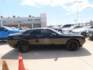 Dodge Challenger 2016 SXT 2dr Coupe