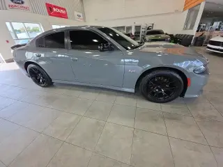 Dodge Charger 2019 R/T 4dr Sedán