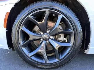 Chrysler 300 2022 S V8 4dr Sedán