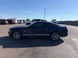 Ford Mustang 2010 V6 2dr Fastback