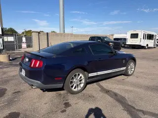 Ford Mustang 2010 V6 2dr Fastback