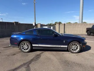 Ford Mustang 2010 V6 2dr Fastback