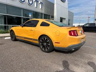Ford Mustang 2011 V6 Premium 2dr Fastback