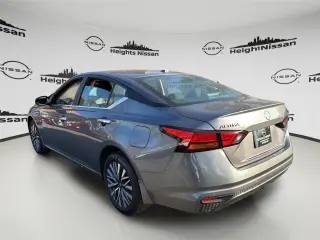 Nissan Altima 2025 AWD 2.5 SV 4dr Sedán