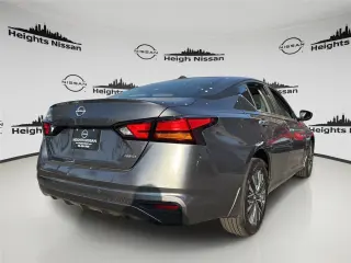 Nissan Altima 2025 AWD 2.5 SV 4dr Sedán