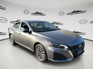Nissan Altima 2025 AWD 2.5 SV 4dr Sedán